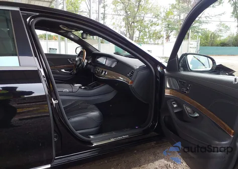 2015 Mercedes-Benz S 550 из США, поврежденный, VIN WDDUG8CB7FA121223